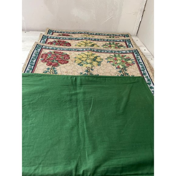 Set of eight cloth placemats with topiary designs - Picture 2 of 4